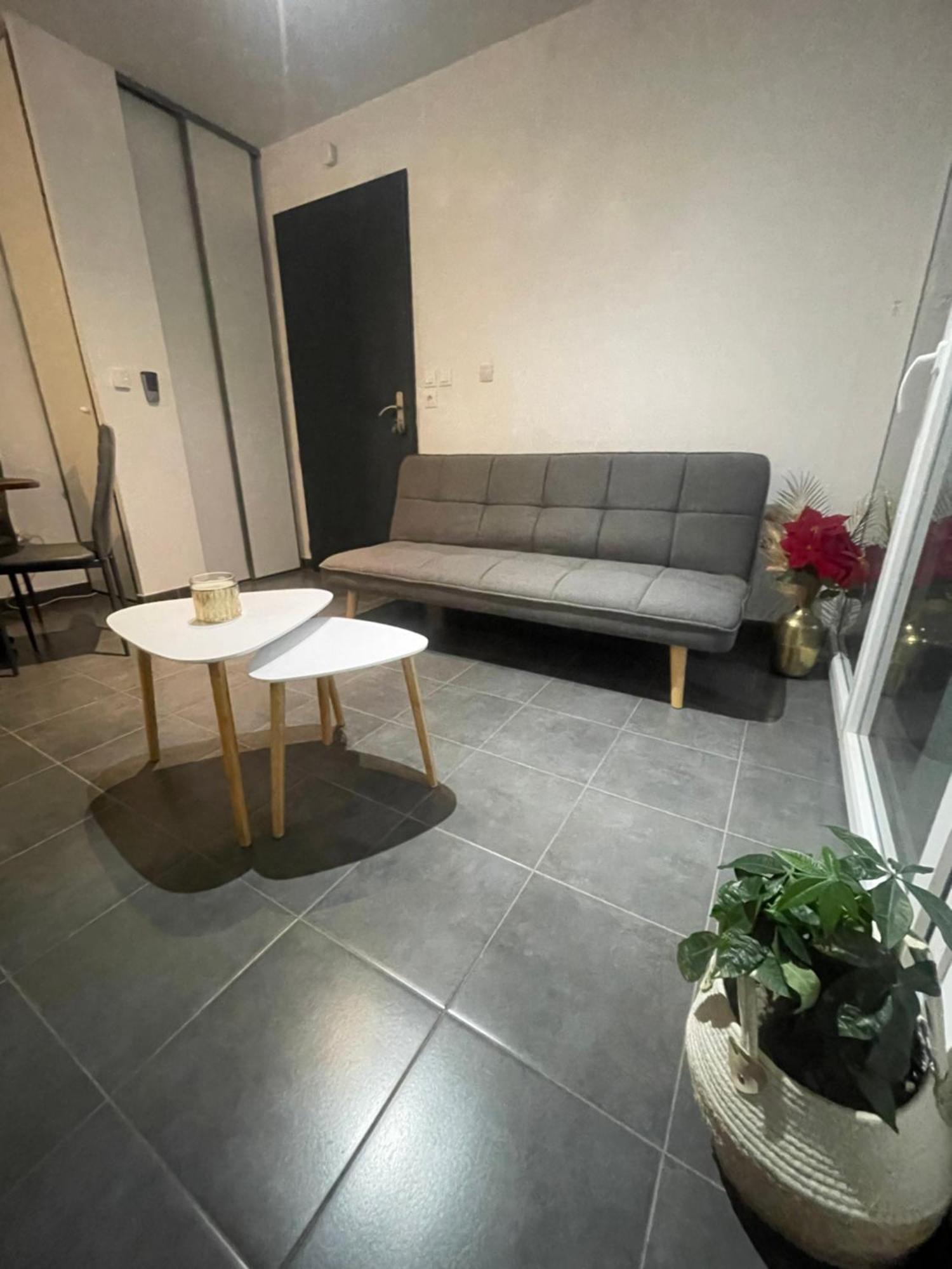 Appartement F2 Neuf Mauguio Exterior foto